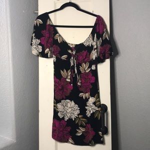 Billabong floral dress